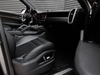 2020 Porsche Cayenne Cayenne
