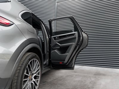 2023 Porsche Cayenne Cayenne (MY23)