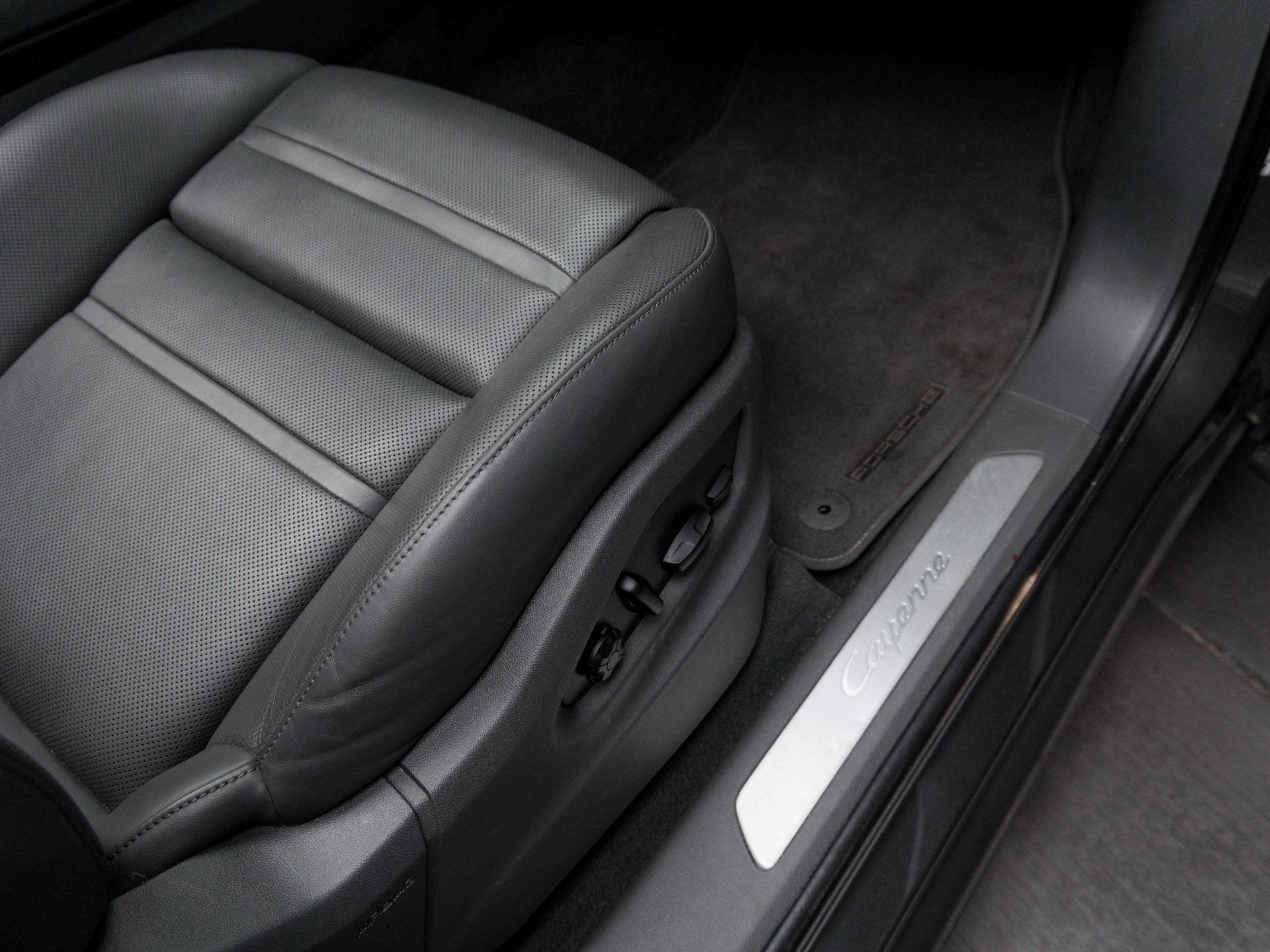 2023 Porsche Cayenne Cayenne (MY23)