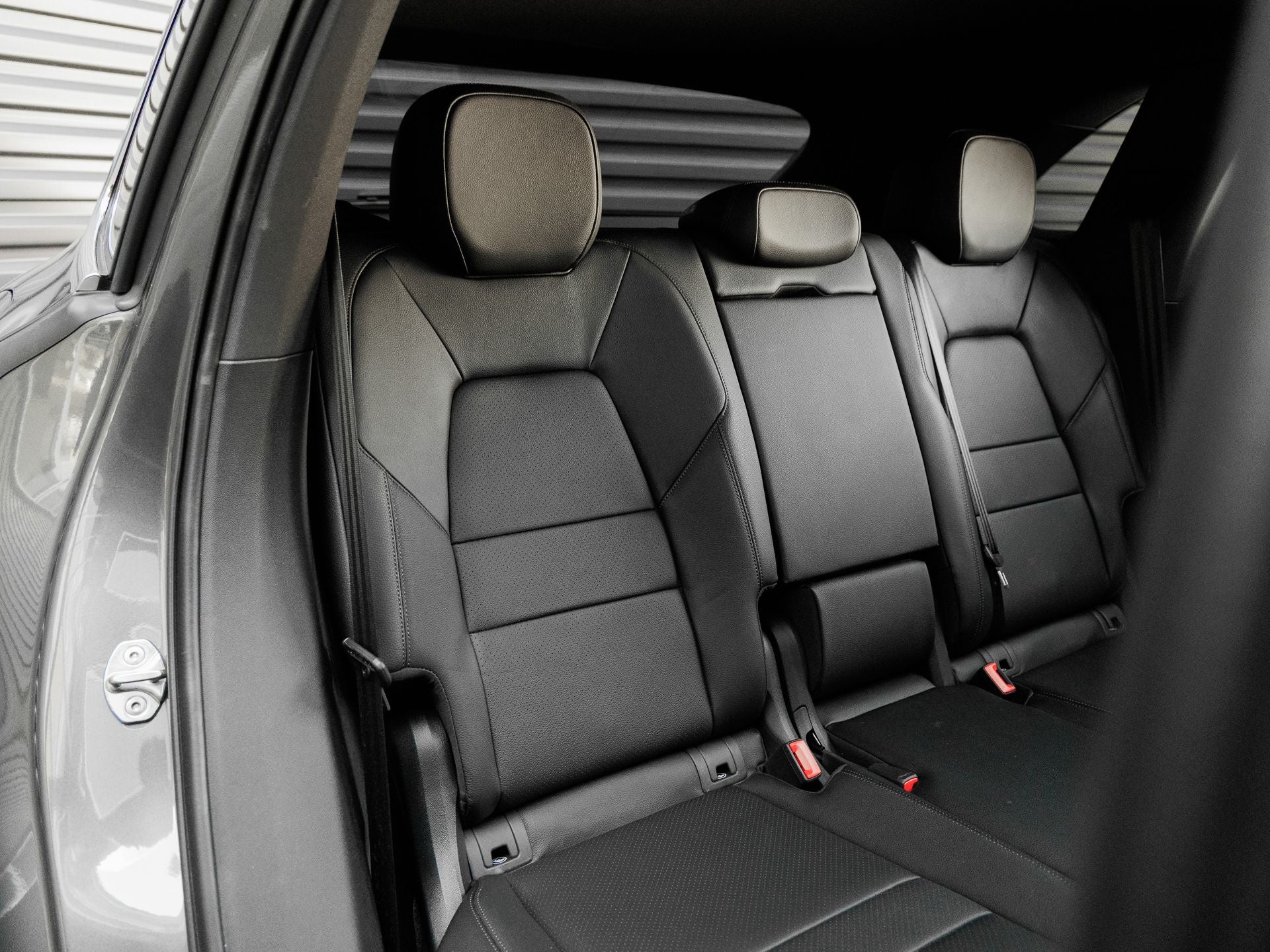 2025 Porsche Cayenne Base