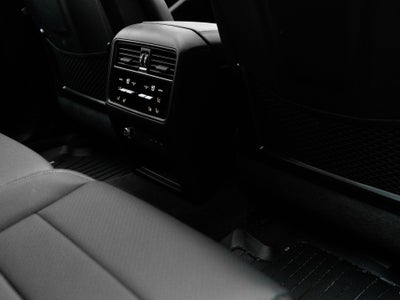 2025 Porsche Cayenne Base
