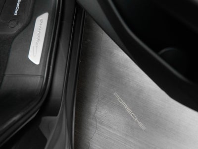 2025 Porsche Cayenne Base