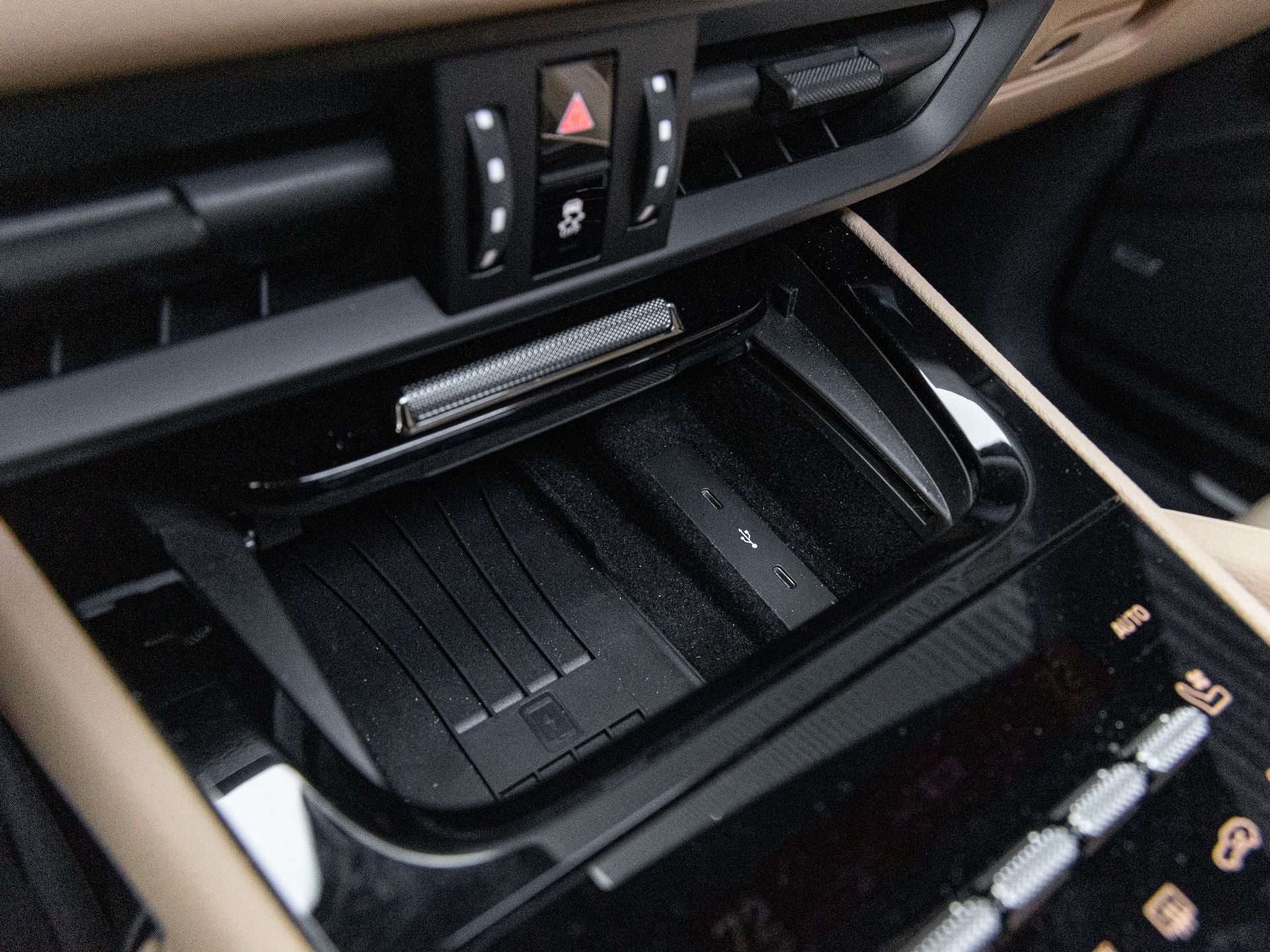 2025 Porsche Cayenne Base