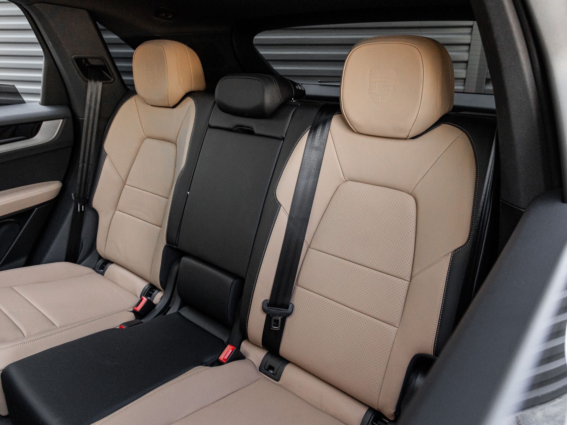 2025 Porsche Cayenne Base