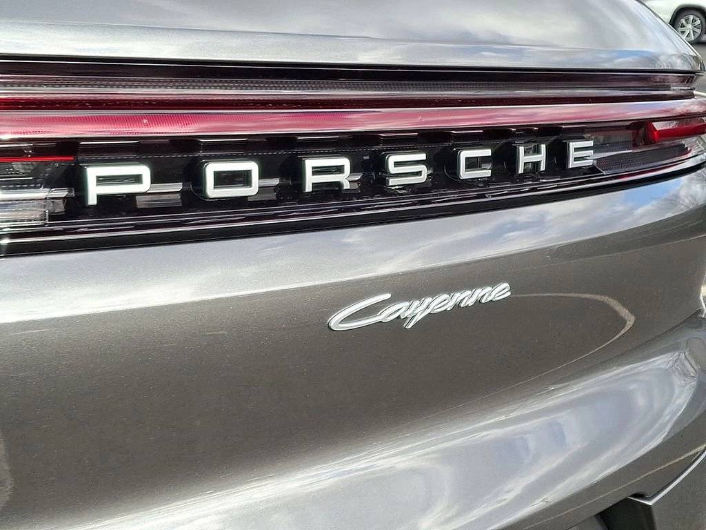 2026 Porsche Cayenne Base