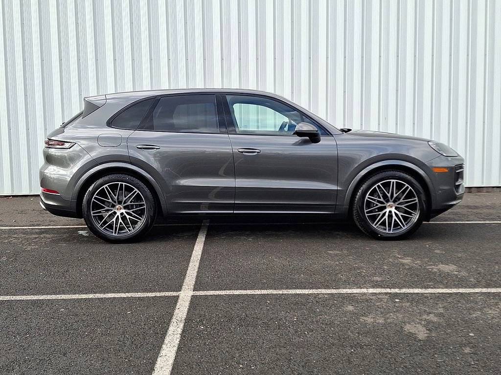 2026 Porsche Cayenne Base