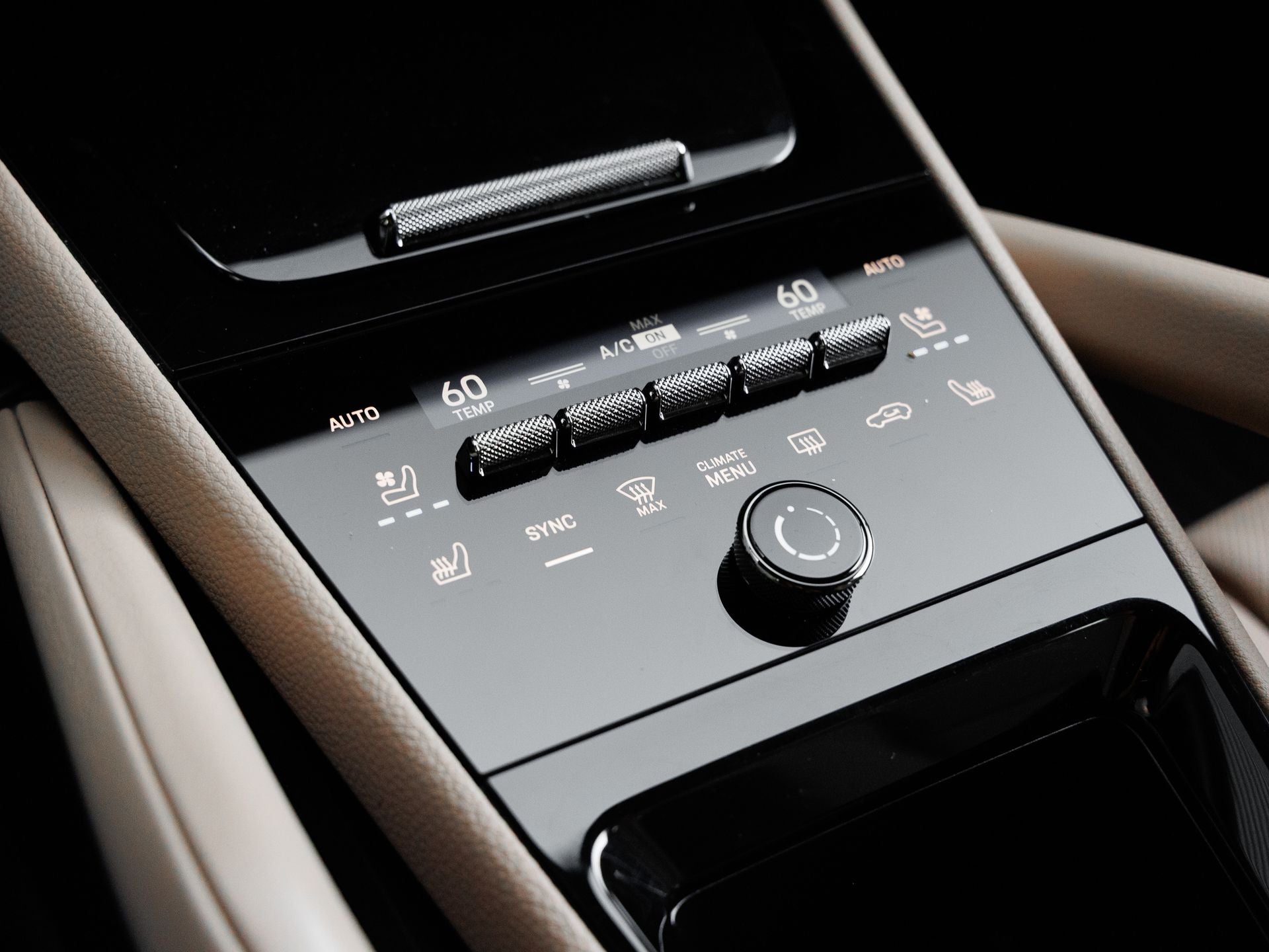 2025 Porsche Cayenne Base