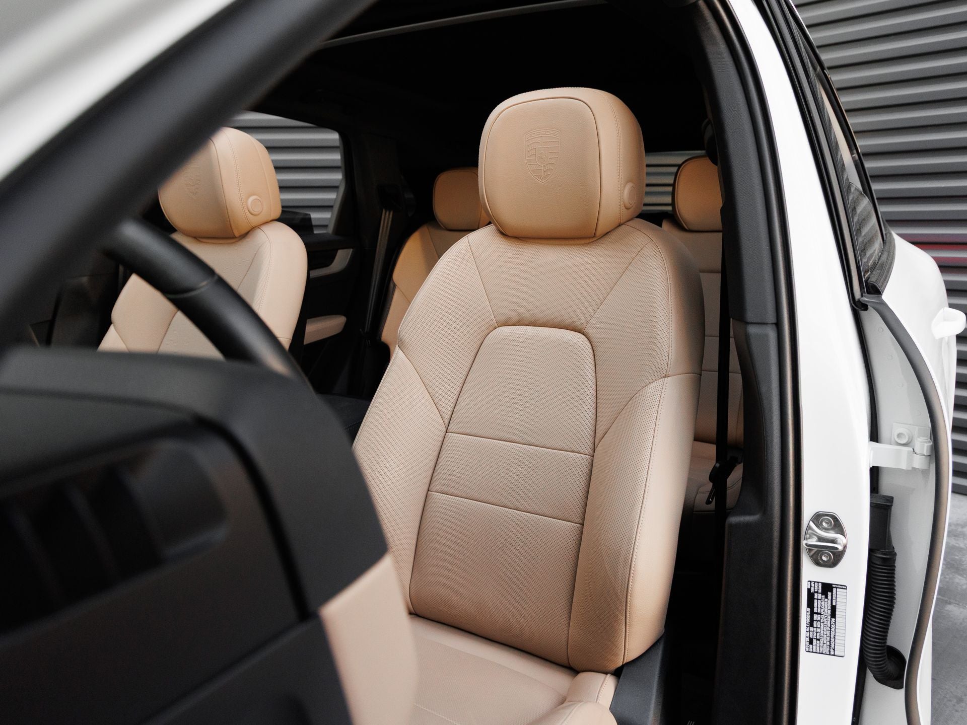 2025 Porsche Cayenne Base