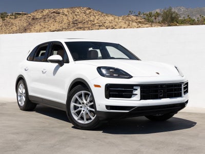 2025 Porsche Cayenne Base