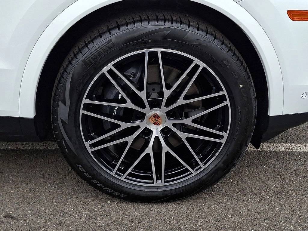 2026 Porsche Cayenne Base