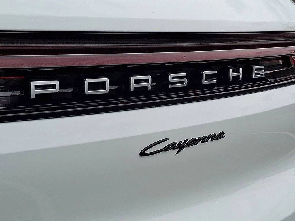 2026 Porsche Cayenne Base
