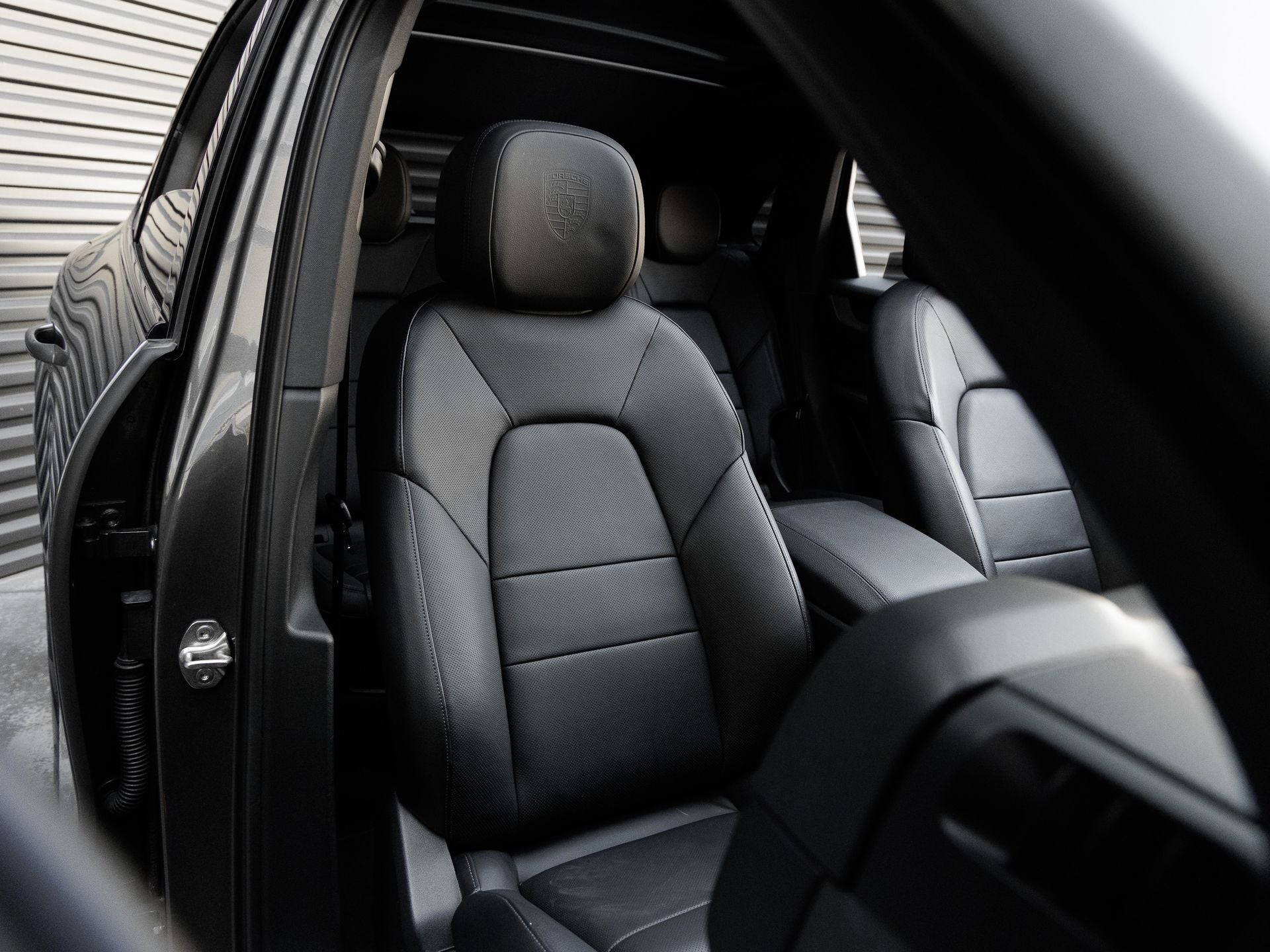 2024 Porsche Cayenne Base