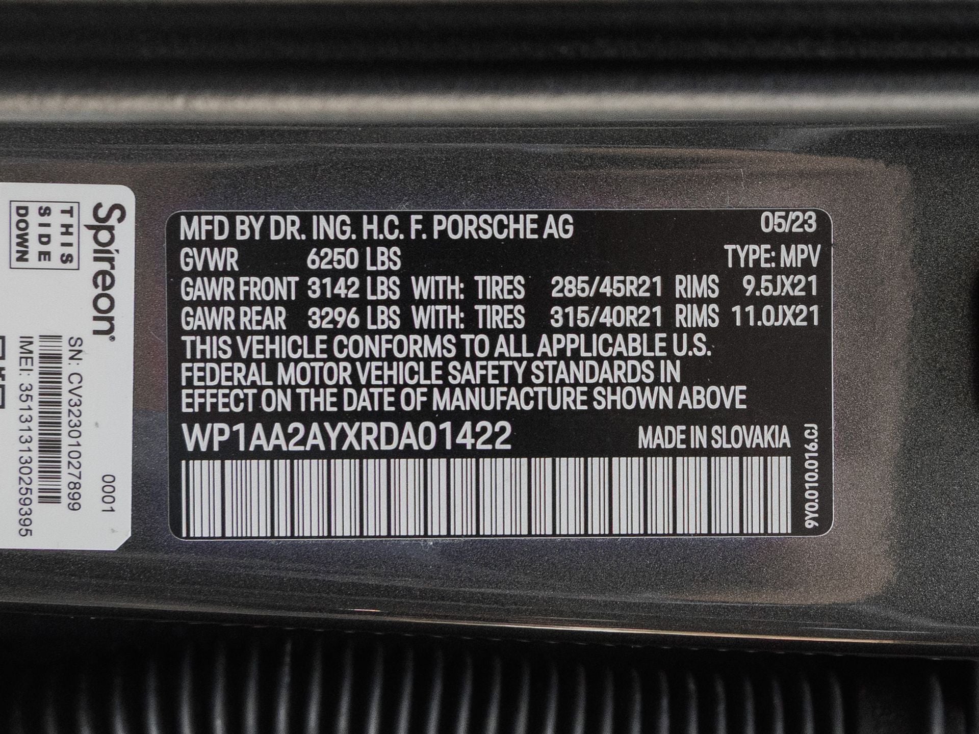 2024 Porsche Cayenne Base