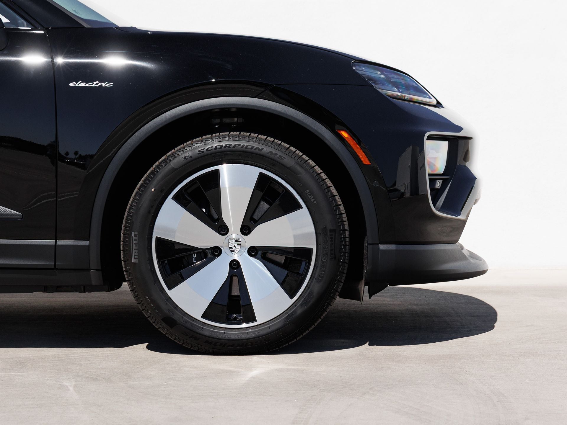 2026 Porsche Macan 4 Electric