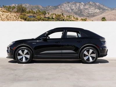 2026 Porsche Macan 4 Electric