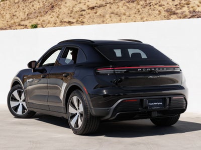 2026 Porsche Macan 4 Electric