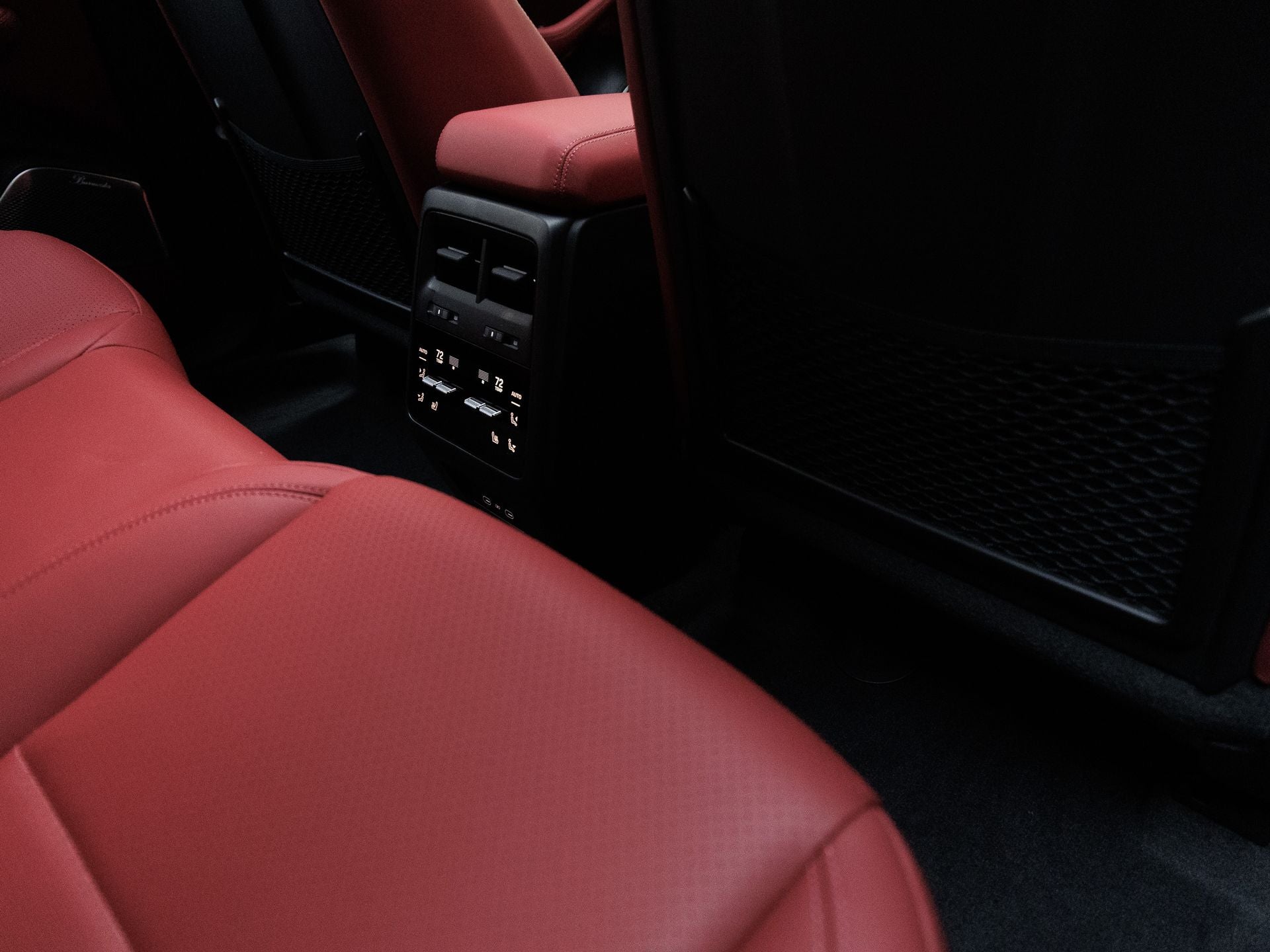 2026 Porsche Macan 4 Electric