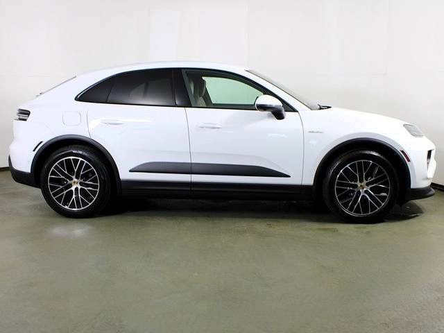 2026 Porsche Macan Macan 4 Electric