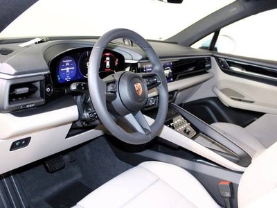 2026 Porsche Macan Macan 4 Electric