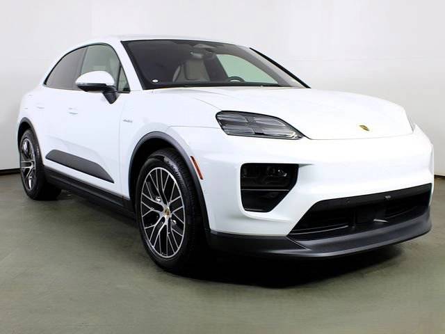 2026 Porsche Macan Macan 4 Electric