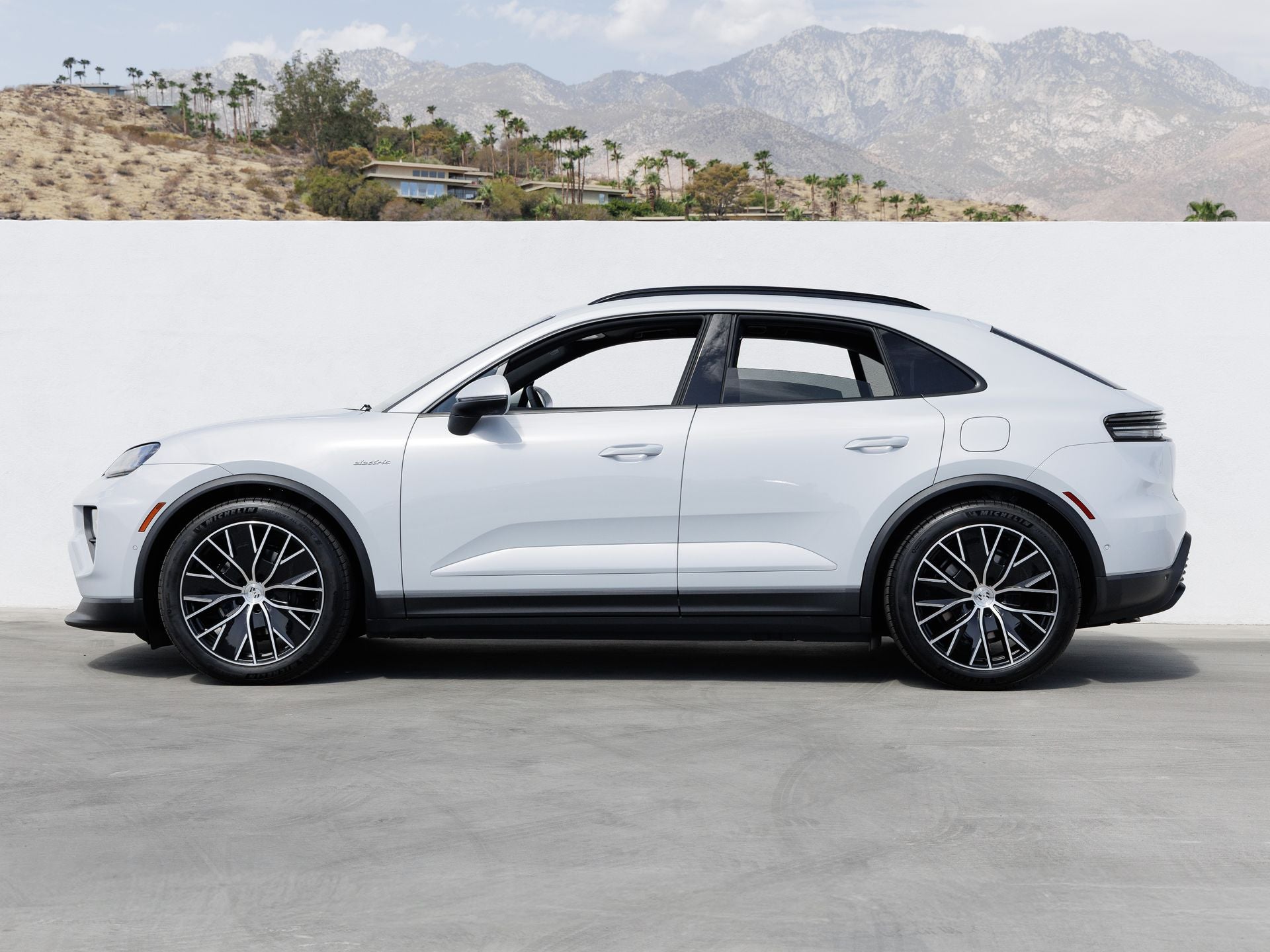 2026 Porsche Macan Macan 4 Electric