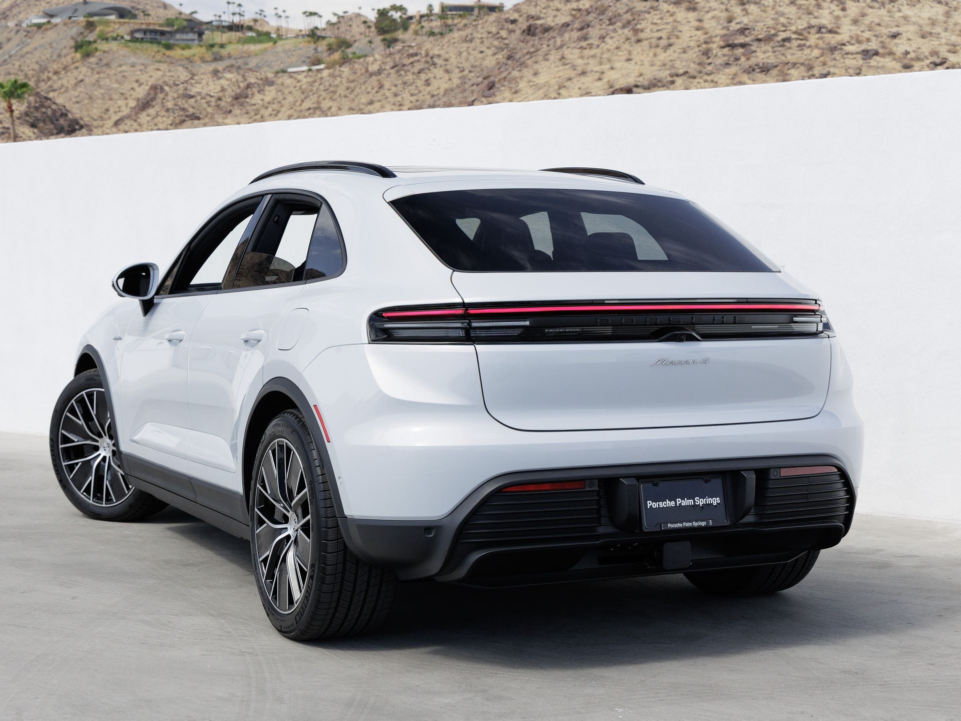 2026 Porsche Macan Macan 4 Electric