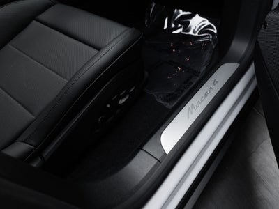 2026 Porsche Macan Macan 4 Electric