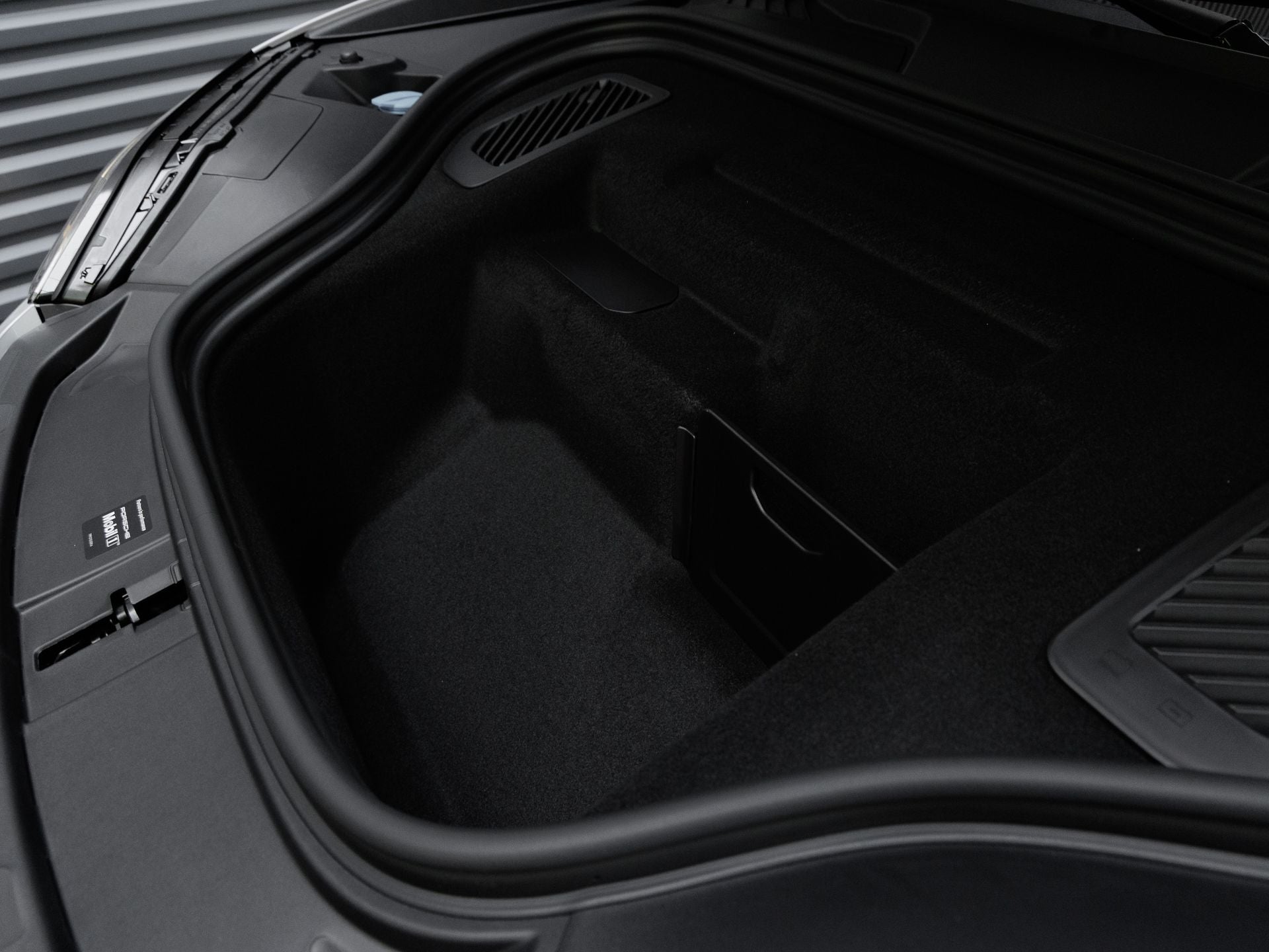 2026 Porsche Macan Macan 4 Electric