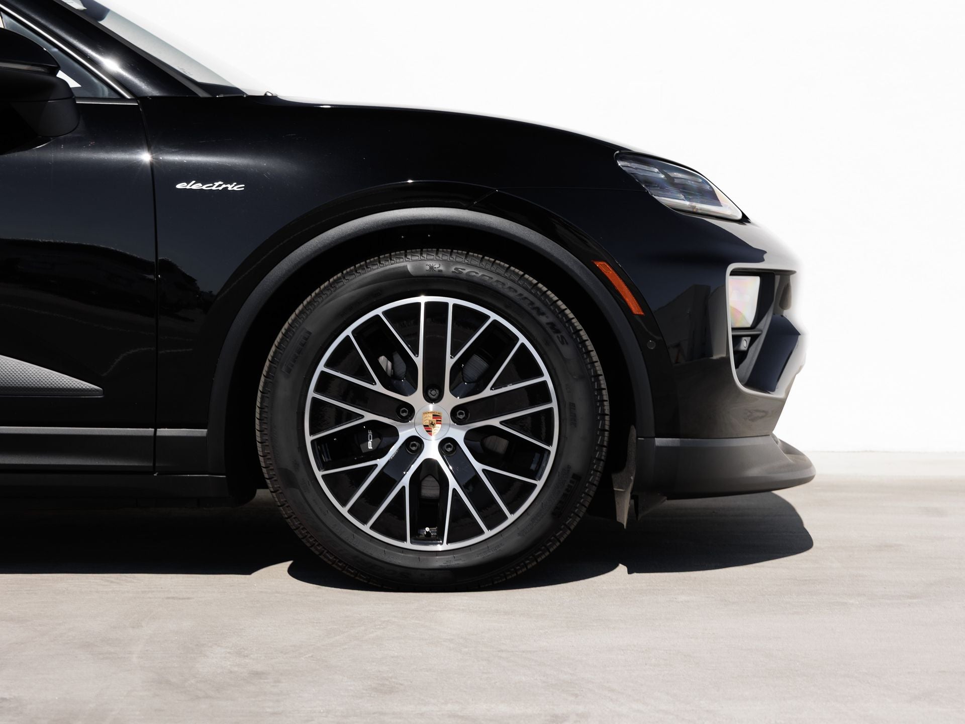 2026 Porsche Macan Macan 4 Electric