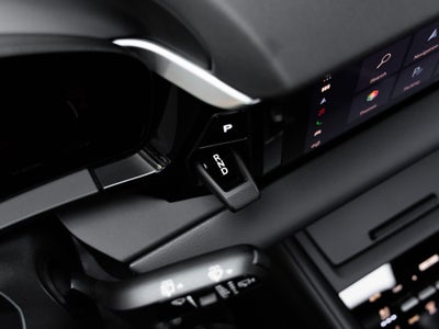 2026 Porsche Macan Macan 4 Electric