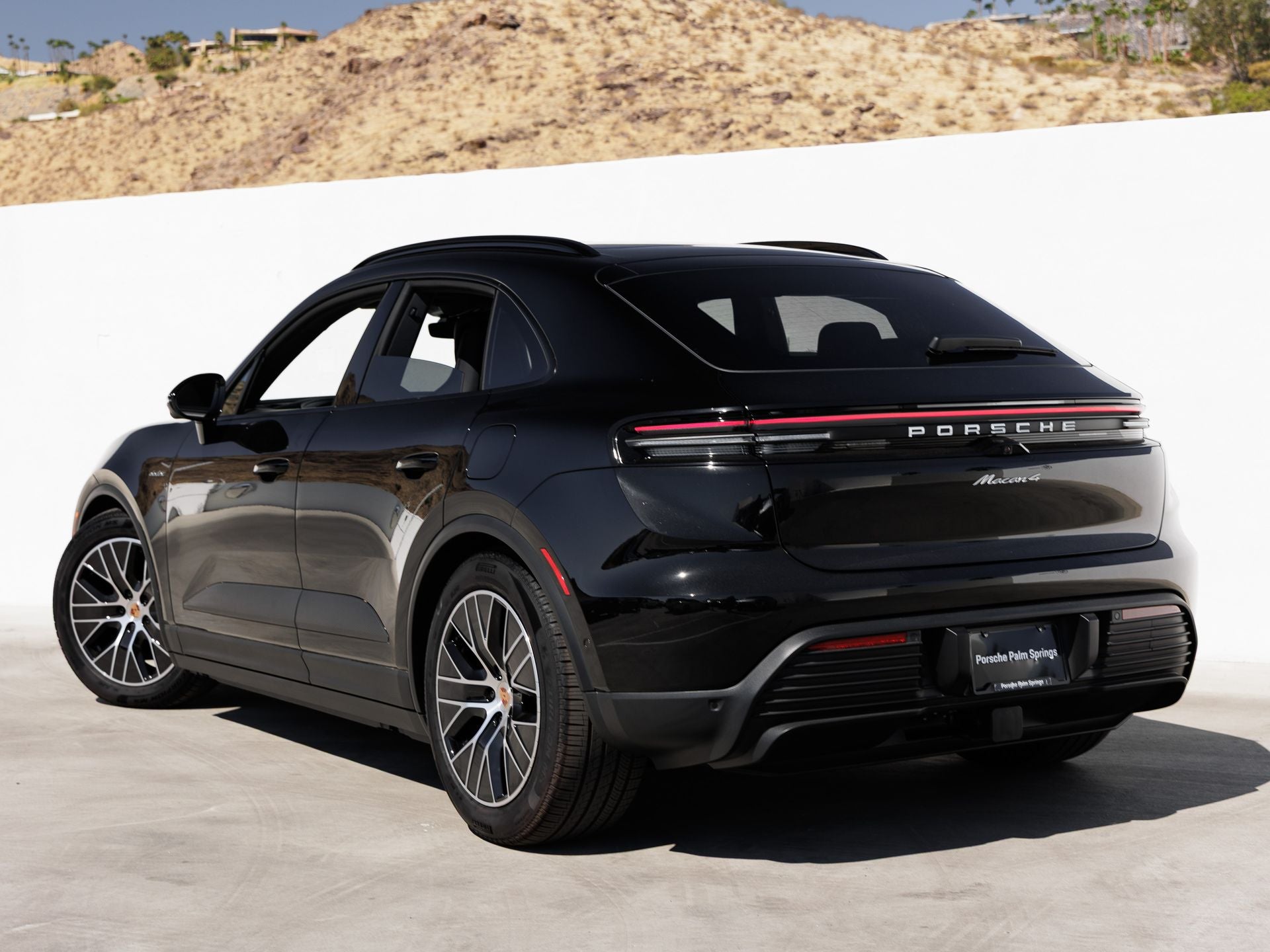 2026 Porsche Macan Macan 4 Electric