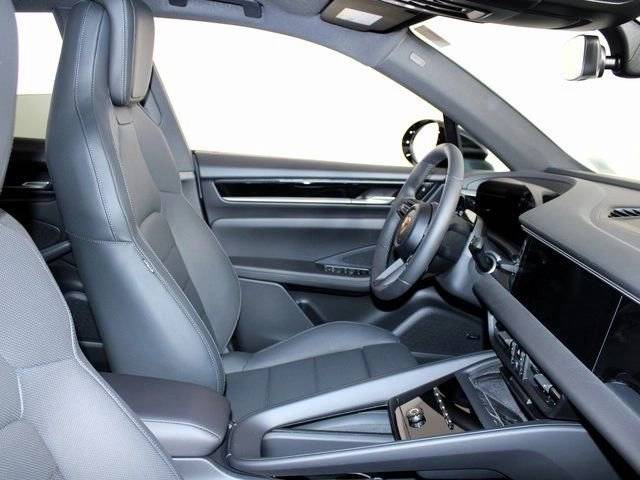 2026 Porsche Macan Macan 4 Electric
