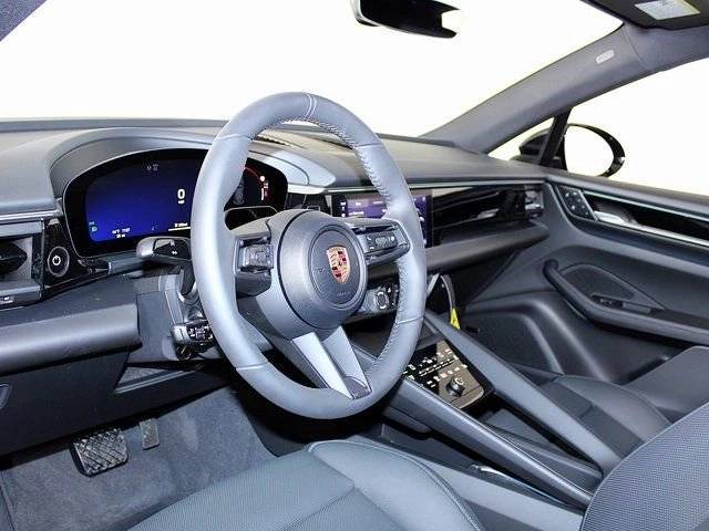 2026 Porsche Macan Macan 4 Electric