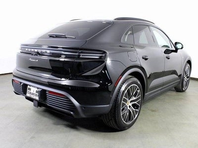 2026 Porsche Macan Macan 4 Electric
