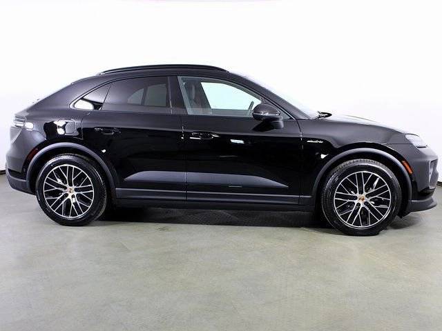 2026 Porsche Macan Macan 4 Electric