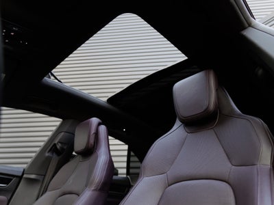2024 Porsche Macan Macan 4