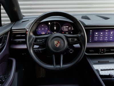 2024 Porsche Macan Macan 4
