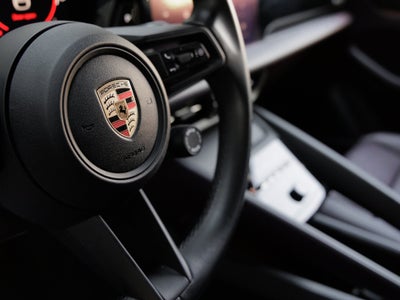 2024 Porsche Macan Macan 4