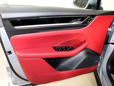 2026 Porsche Macan Macan 4 Electric