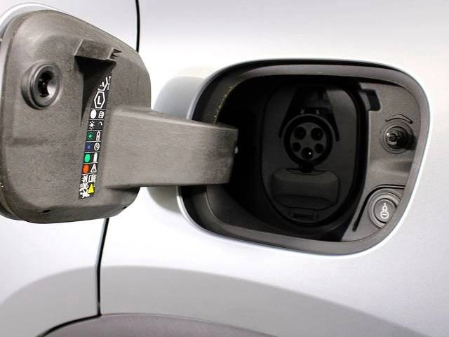 2026 Porsche Macan Macan 4 Electric