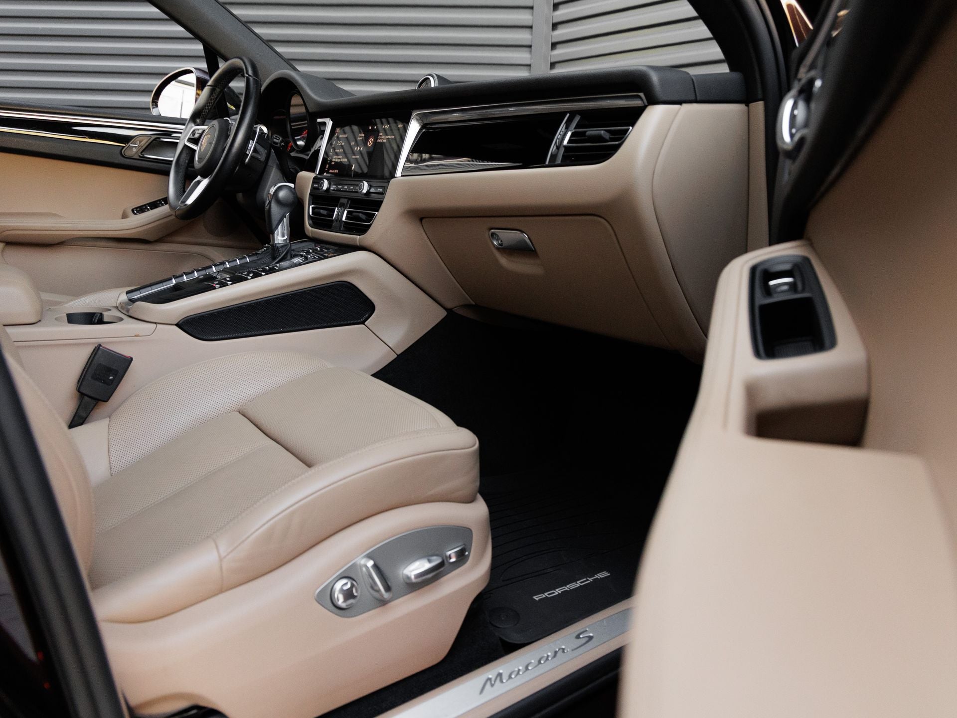2021 Porsche Macan Macan S (MY21)