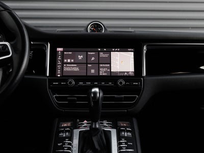 2021 Porsche Macan Macan S