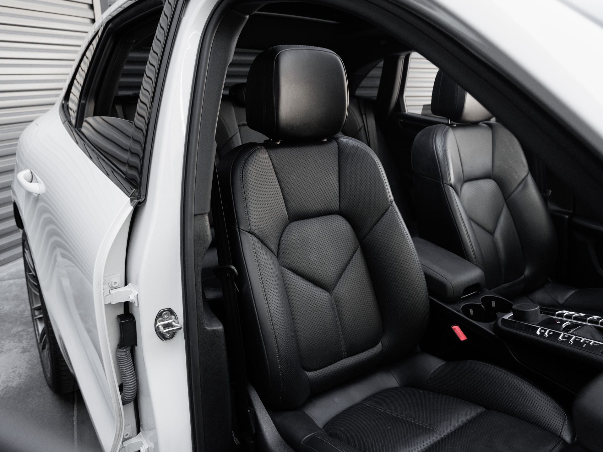 2021 Porsche Macan Macan S