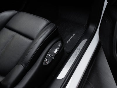 2021 Porsche Macan Macan S