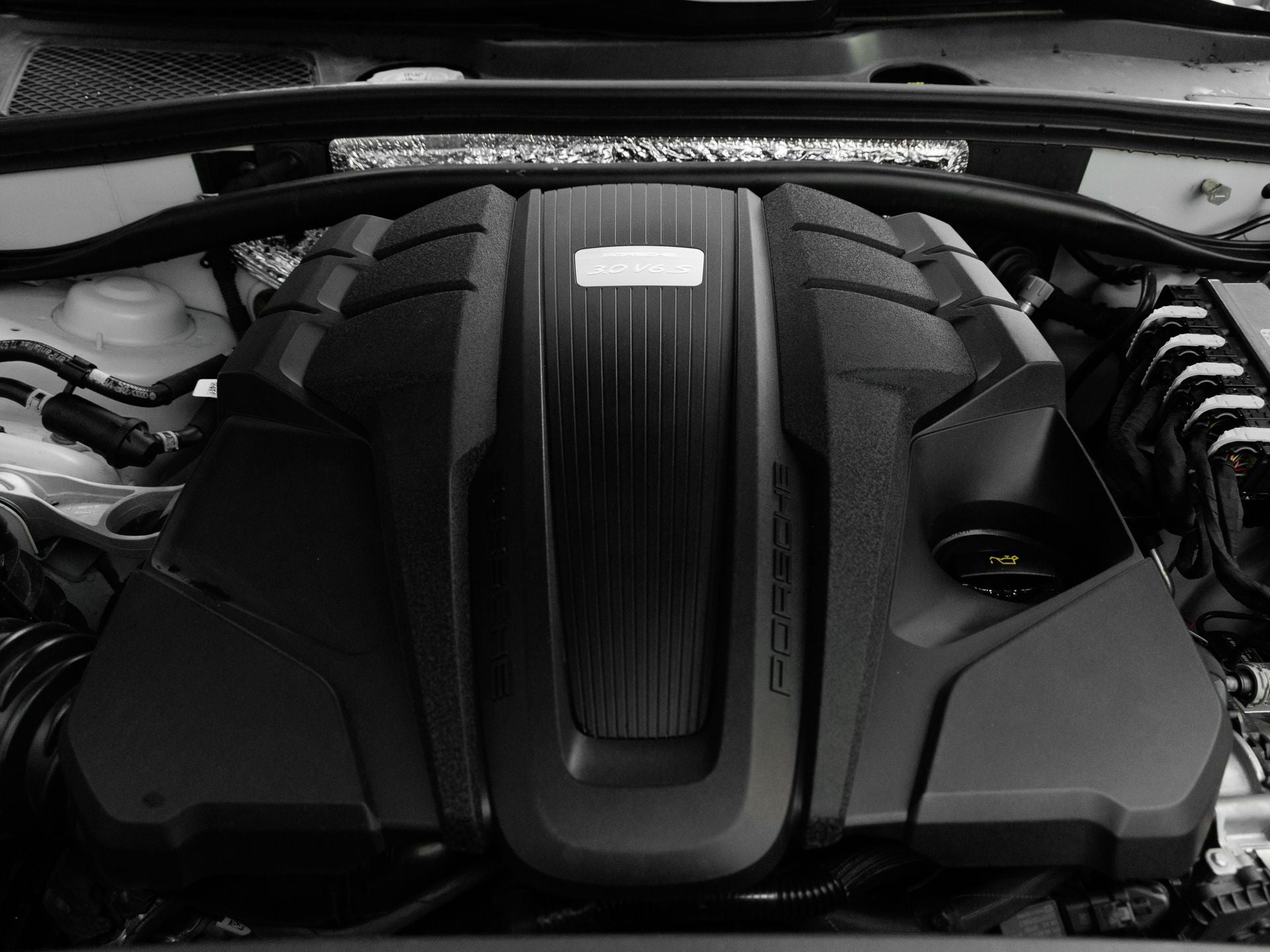 2021 Porsche Macan Macan S