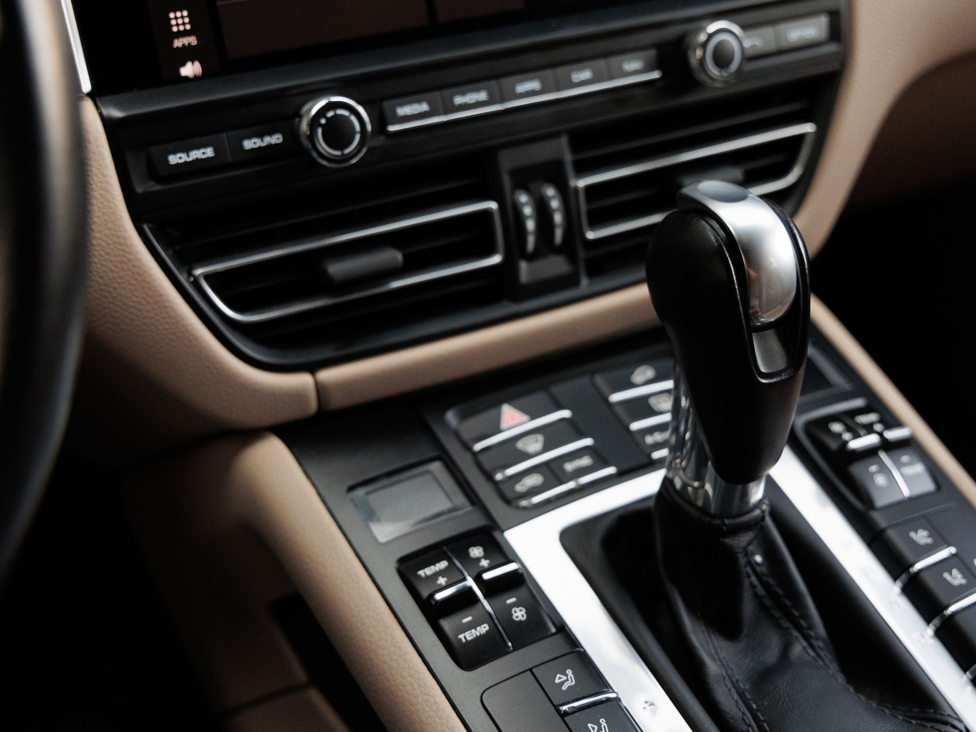 2020 Porsche Macan Macan S (MY20)