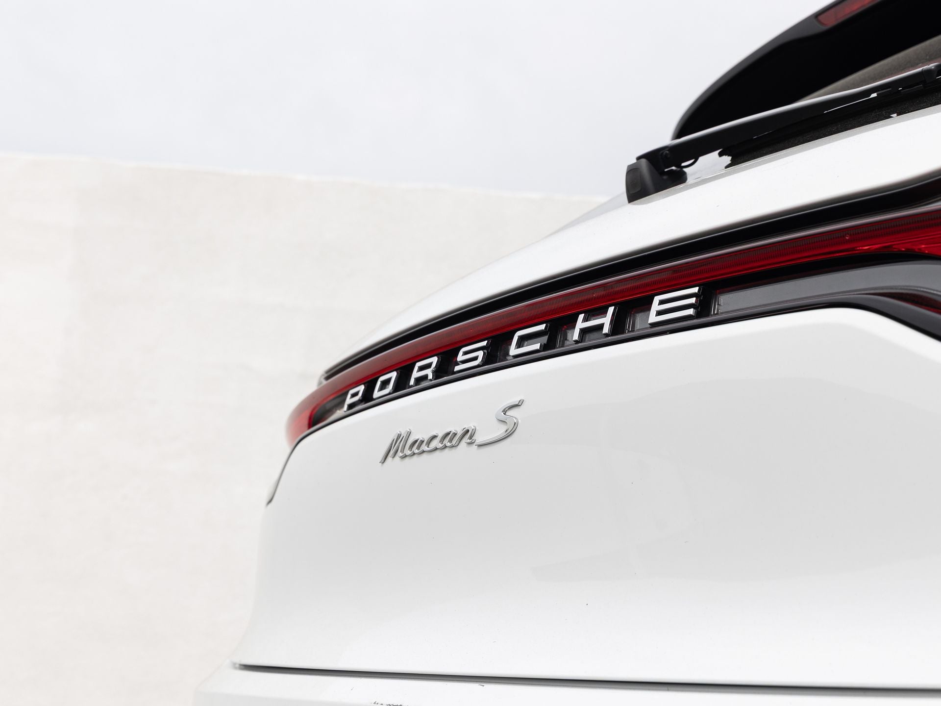 2021 Porsche Macan S