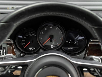 2021 Porsche Macan S