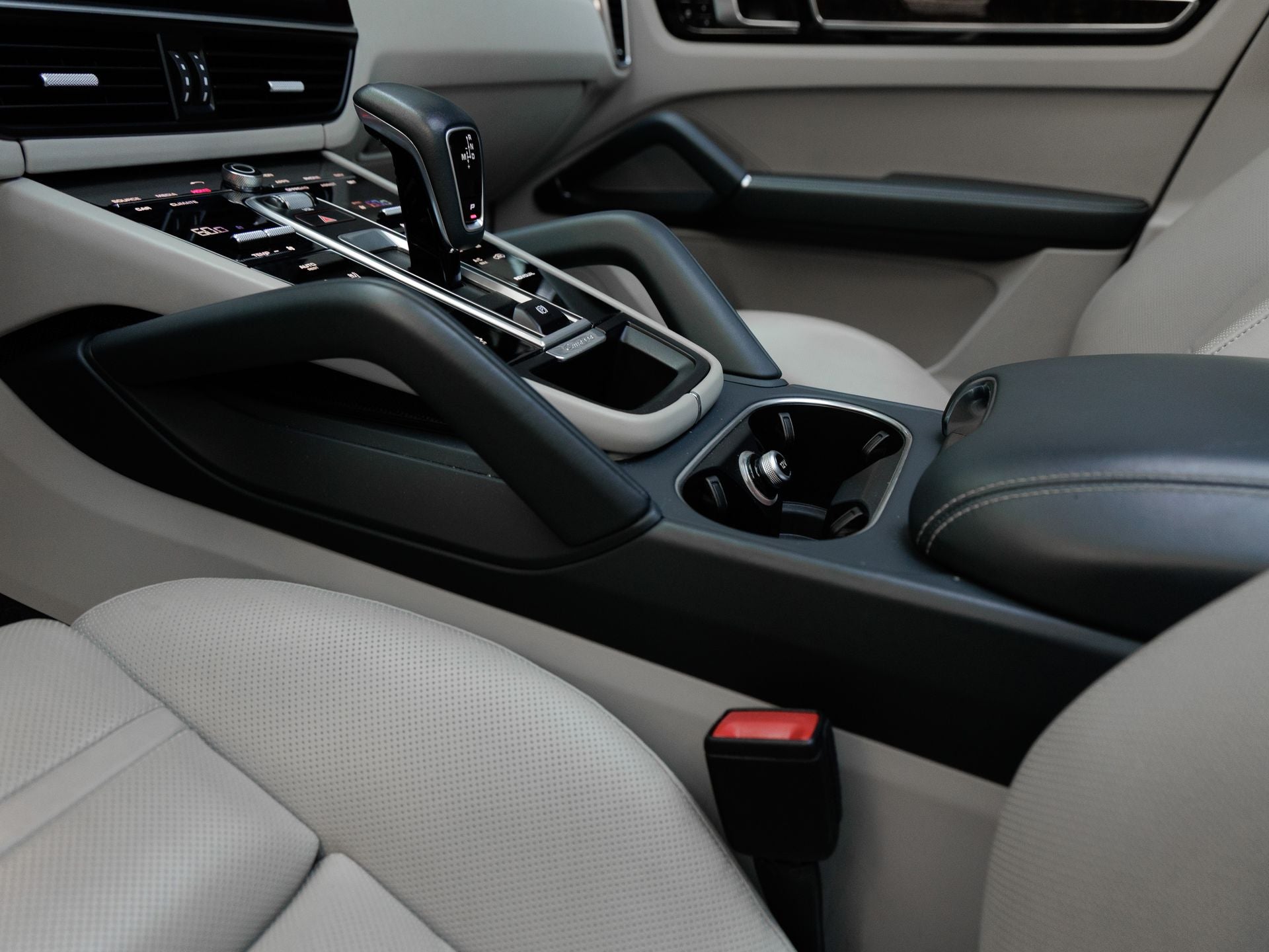2019 Porsche Cayenne Cayenne S