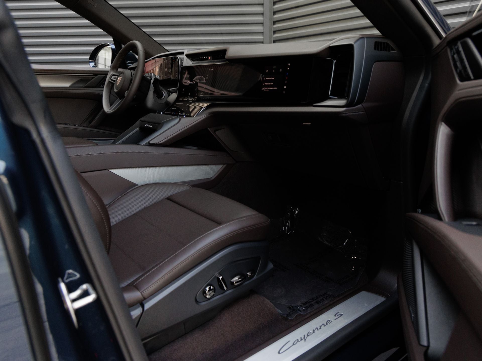 2026 Porsche Cayenne Cayenne S Electric